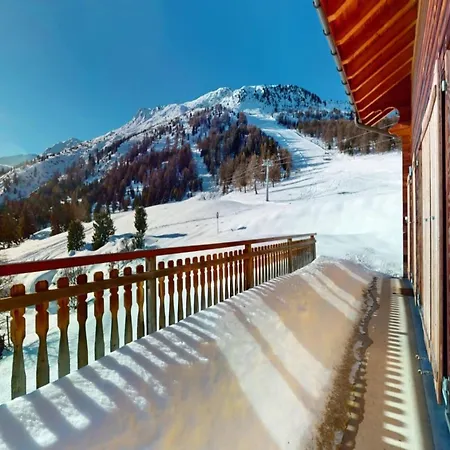 Chalet In The Heart Of The Mountains